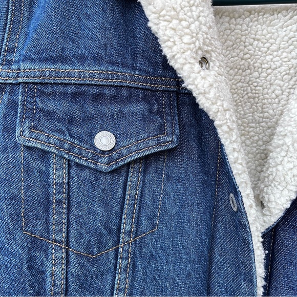 Levi’s Women’s Original Sherpa Trucker Jacket #36136-0037 Sz M - Picture 8 of 17
